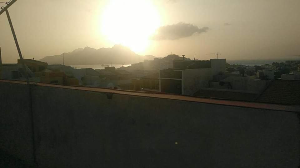 Casa Dona Angela Apartment Mindelo Luaran gambar